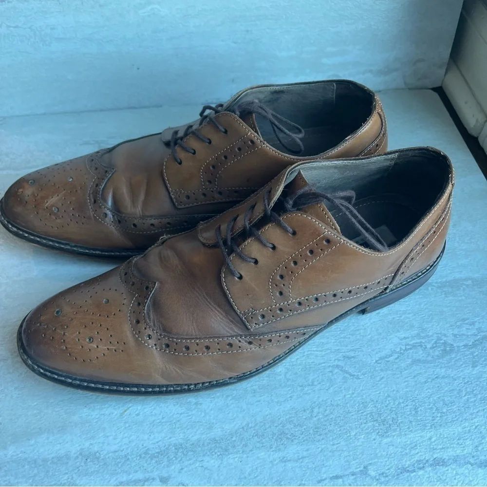 ** Joseph Abboud Wingtip Leather Oxfords Brown Size 9
